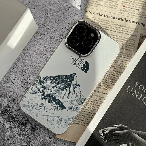 آیفون 13 و 14 مدل BEAST Mountain آیفون 13 و 14 مدل BEAST Mountain