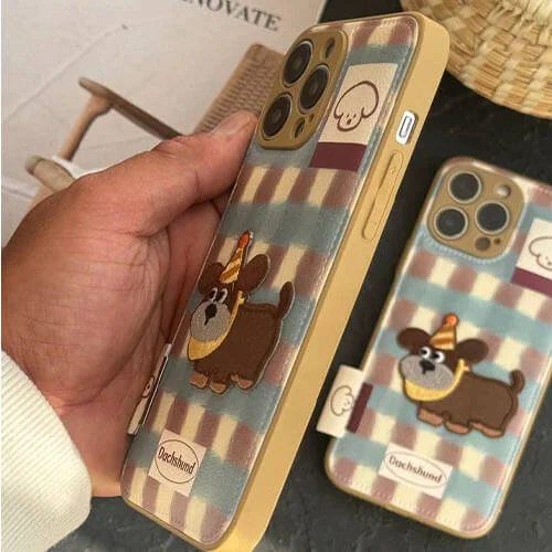 قاب آیفون سگ آقای پتیبل داکس هوند شطرنجی